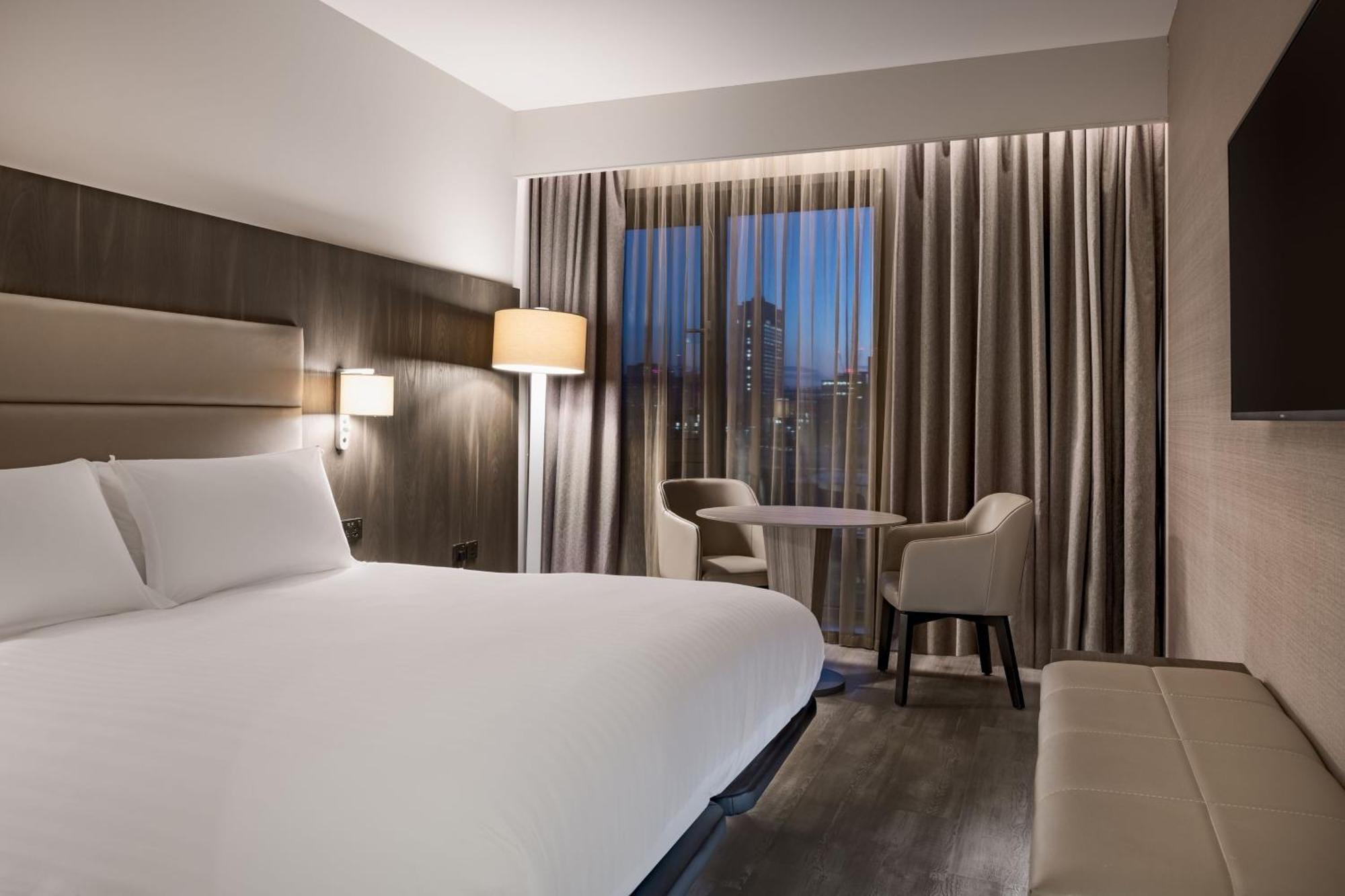 Ac Hotel By Marriott Manchester City Centre Luaran gambar