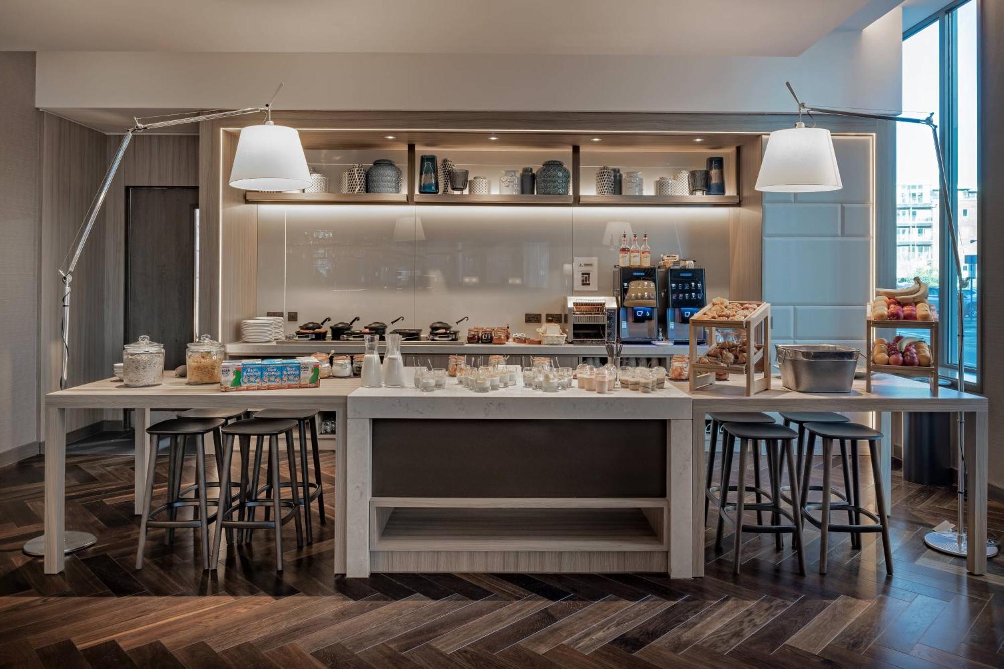 Ac Hotel By Marriott Manchester City Centre Luaran gambar