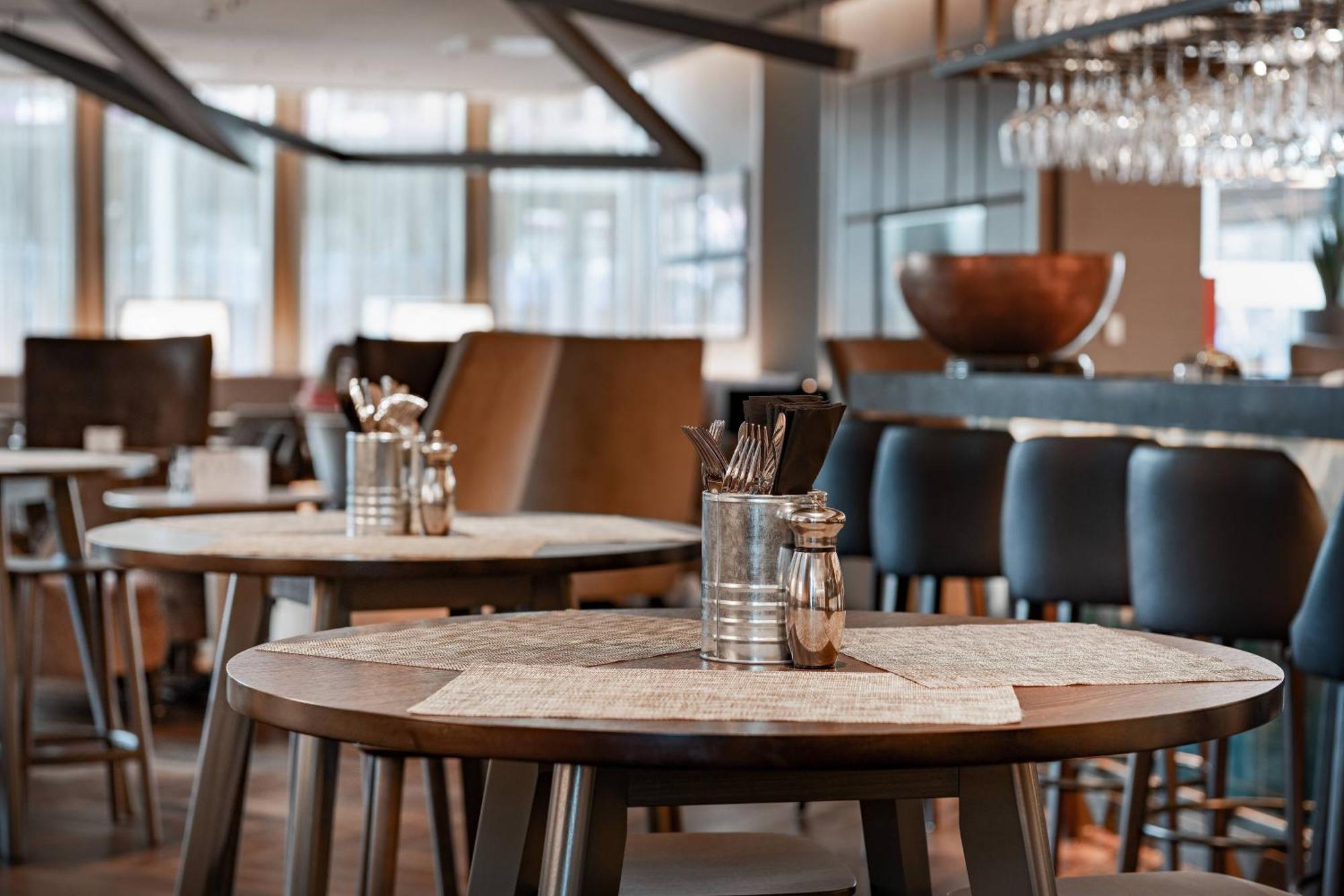 Ac Hotel By Marriott Manchester City Centre Luaran gambar